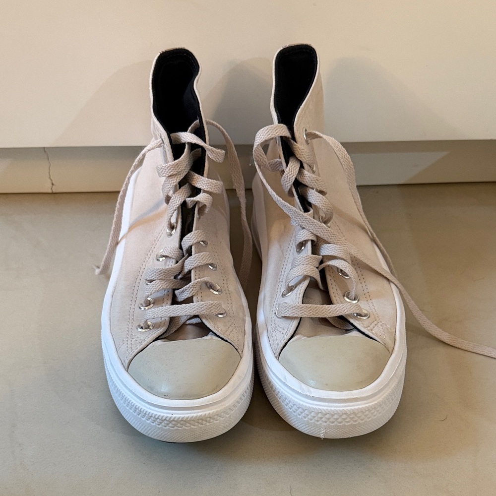 Converse High-Top Sneakers in Light Beige